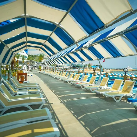 Orange County 度假村 5*
