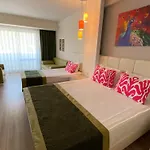 Üdülőközpont Orange County Alanya