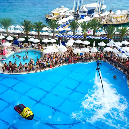 Курортний комплекс Orange County 5*