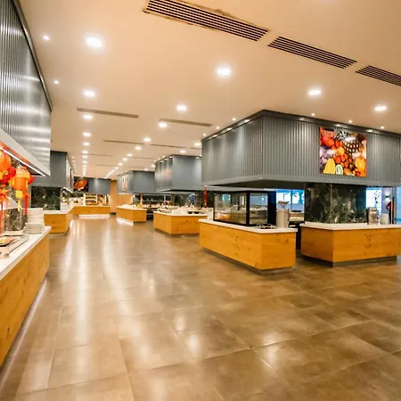 Orange County Курортний комплекс