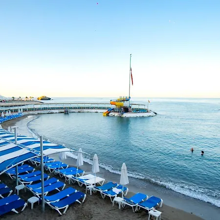 Üdülőközpont Orange County 5*