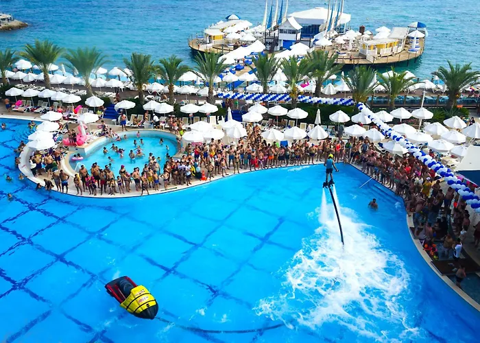 منتجع Orange County 5*