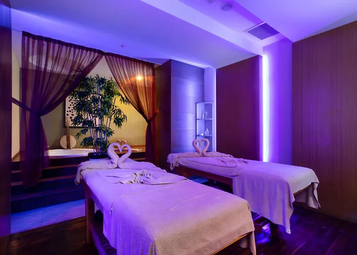 Orange County منتجع