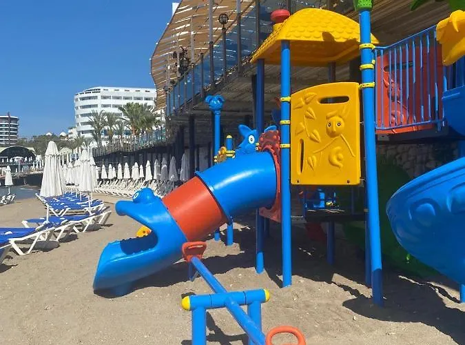 Orange County منتجع 5*